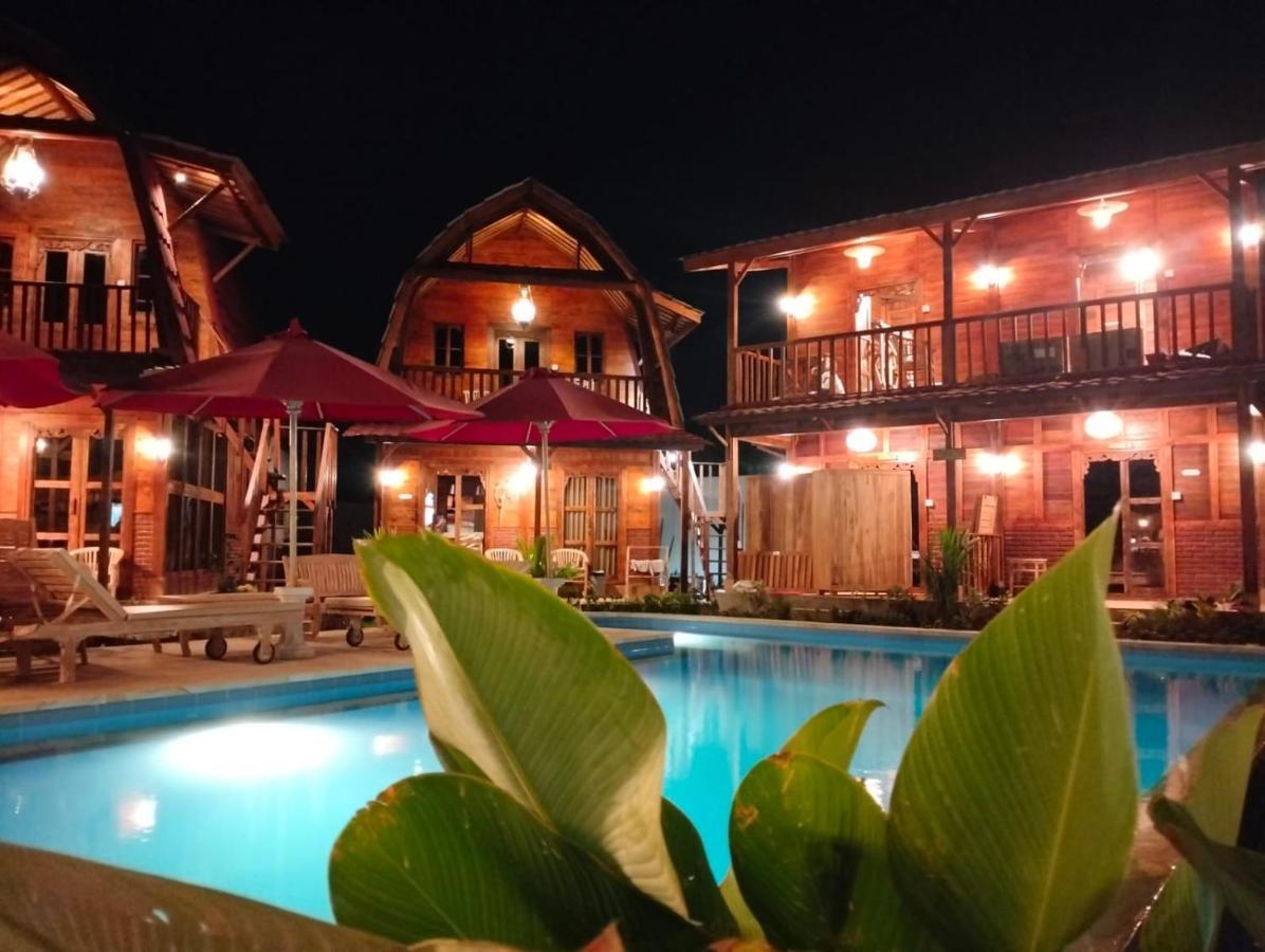 Melasti Villas Amed Buitenkant foto